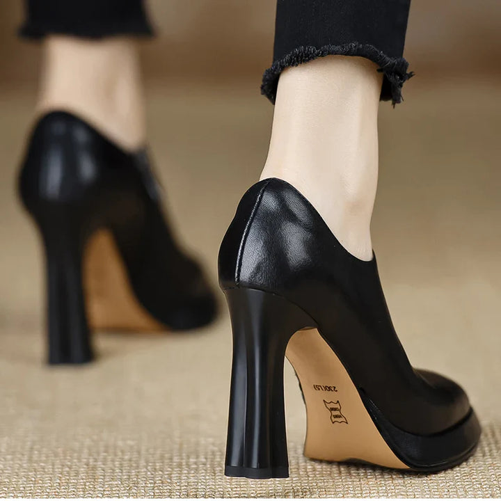 Veronica | Classic Stylish Booties