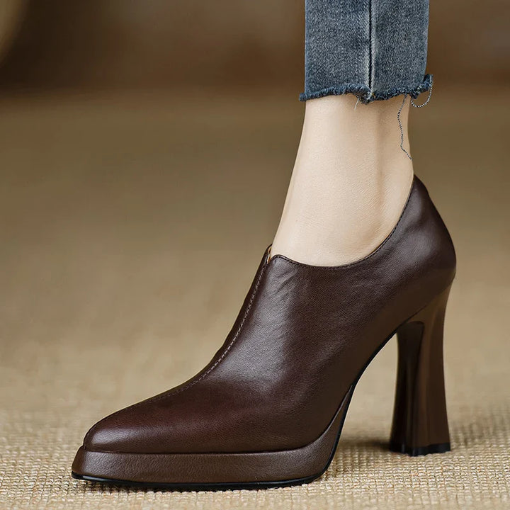 Veronica | Classic Stylish Booties